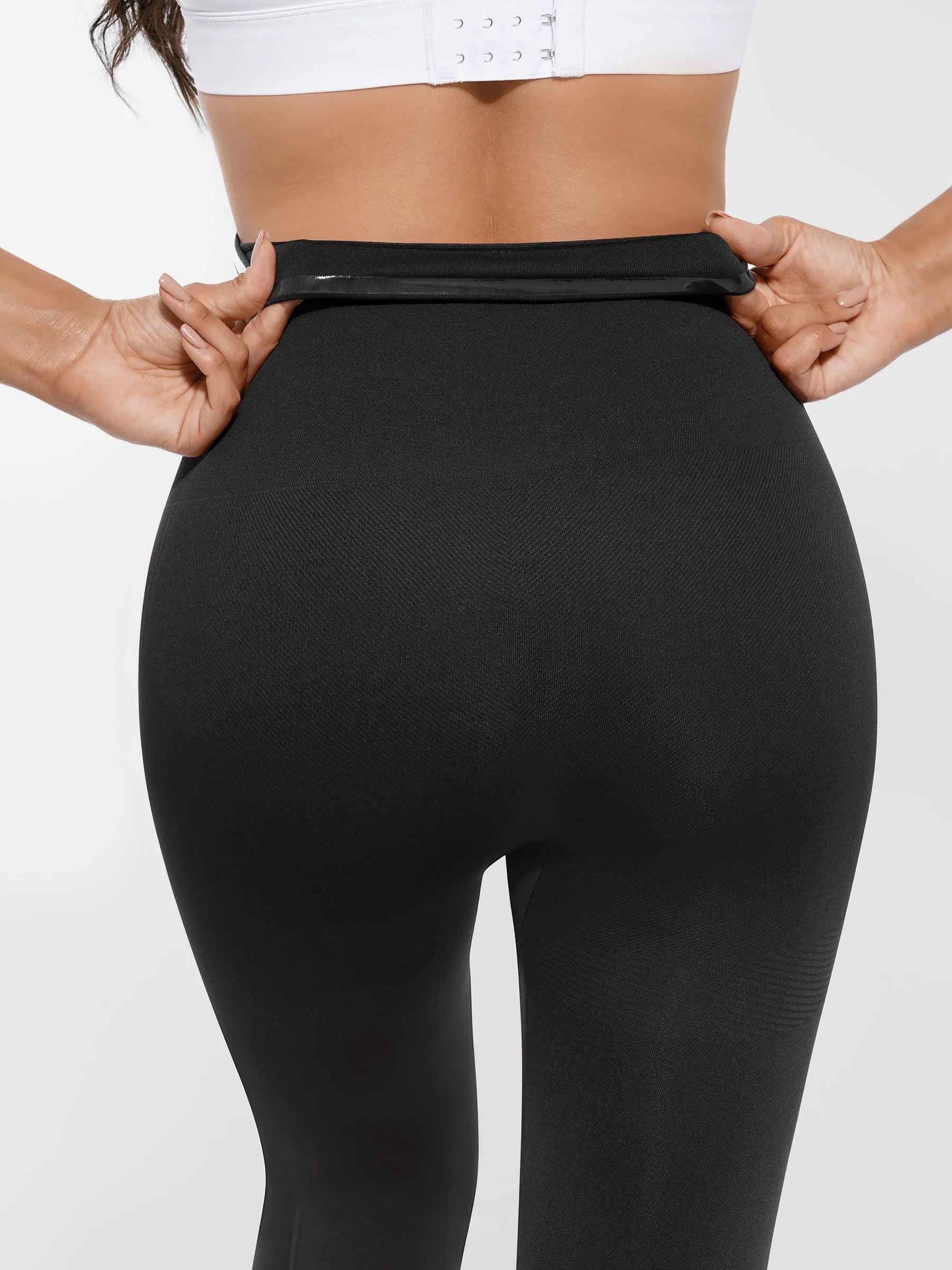 Lya wears High-Waist Shaping Leggings