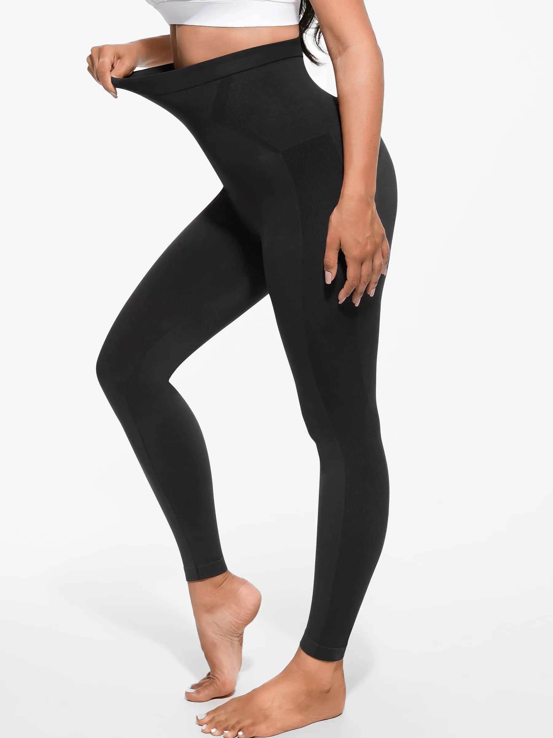 Lya wears High-Waist Shaping Leggings
