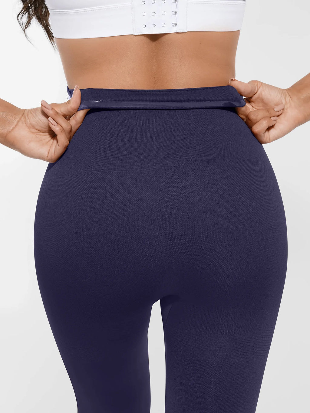 Lya wears High-Waist Shaping Leggings