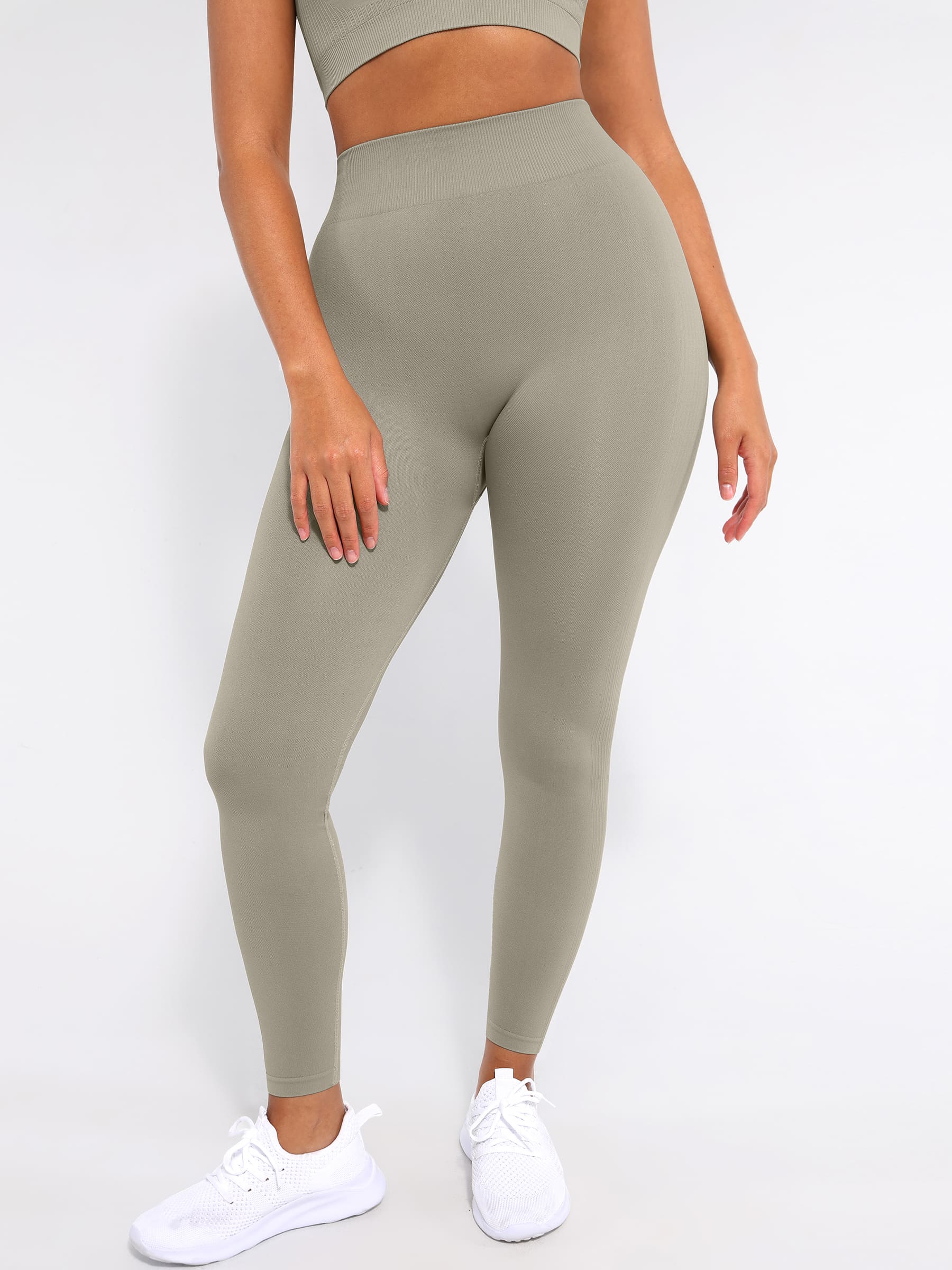 Lya wears Seamless High Waisted Yoga Leggings for Tummy Control and Leg Sculpting